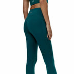 V5HE705E69CA01739D0E8222BC82B1C4B39R7229720P5