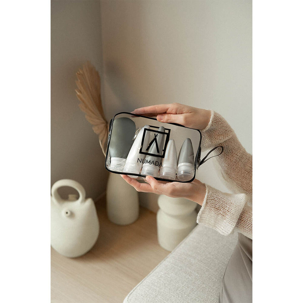 V4H1E16B938CC3B3E9F9EF74C1C5B2B0B43R5574776P3