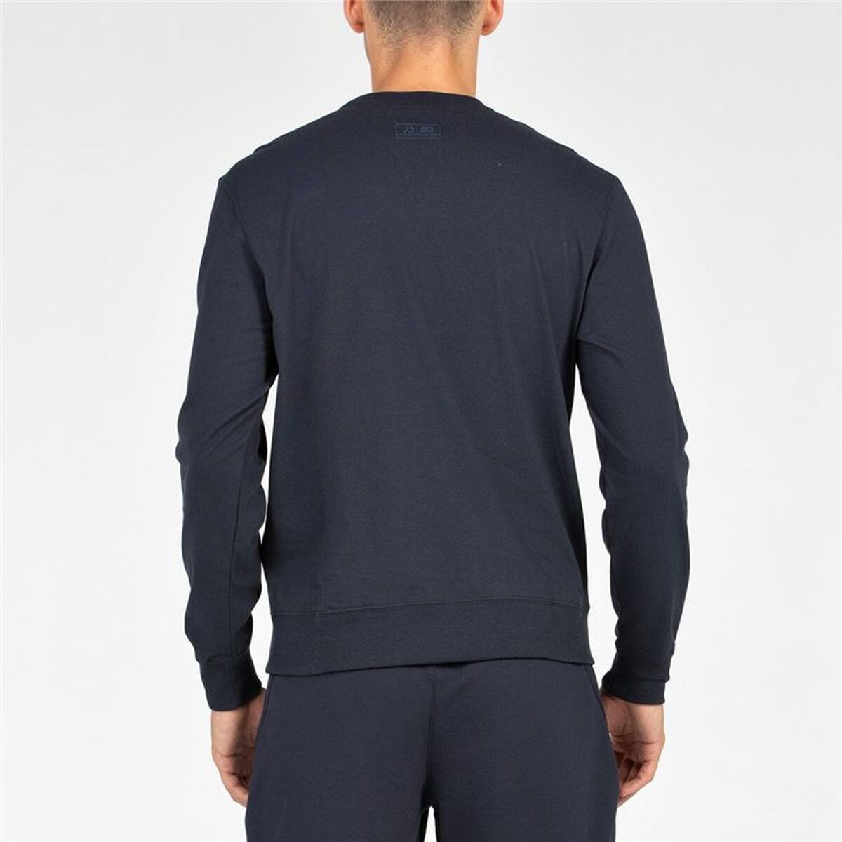 V2H427B68EE3E4A0CE001CB97F3666EE02FR7635617P2