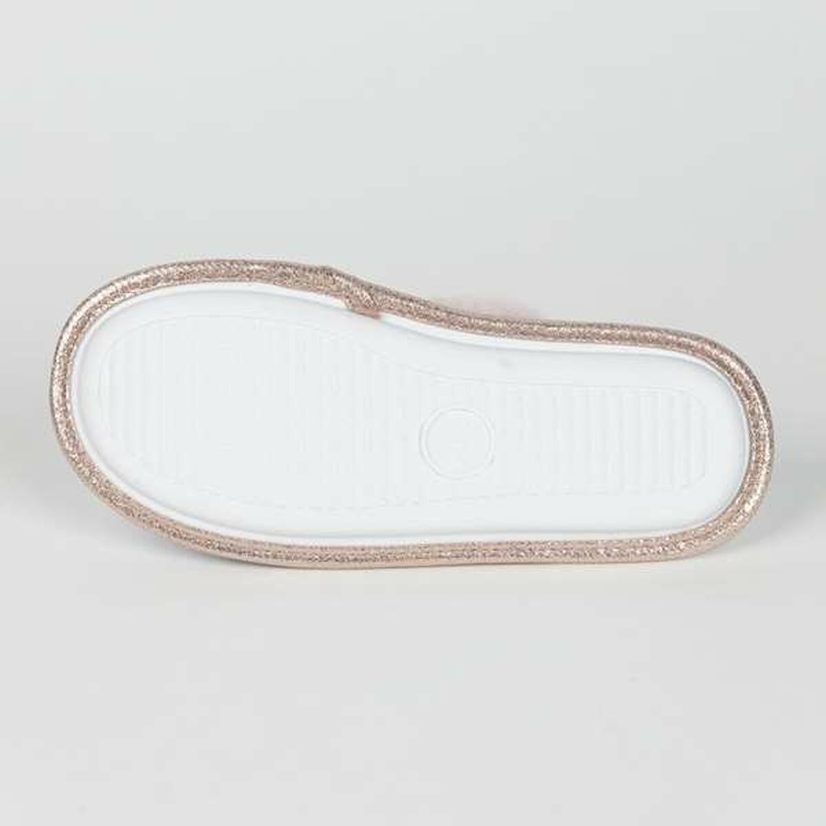 V7HB90847287C5B8799907923142795939ER7346174P4