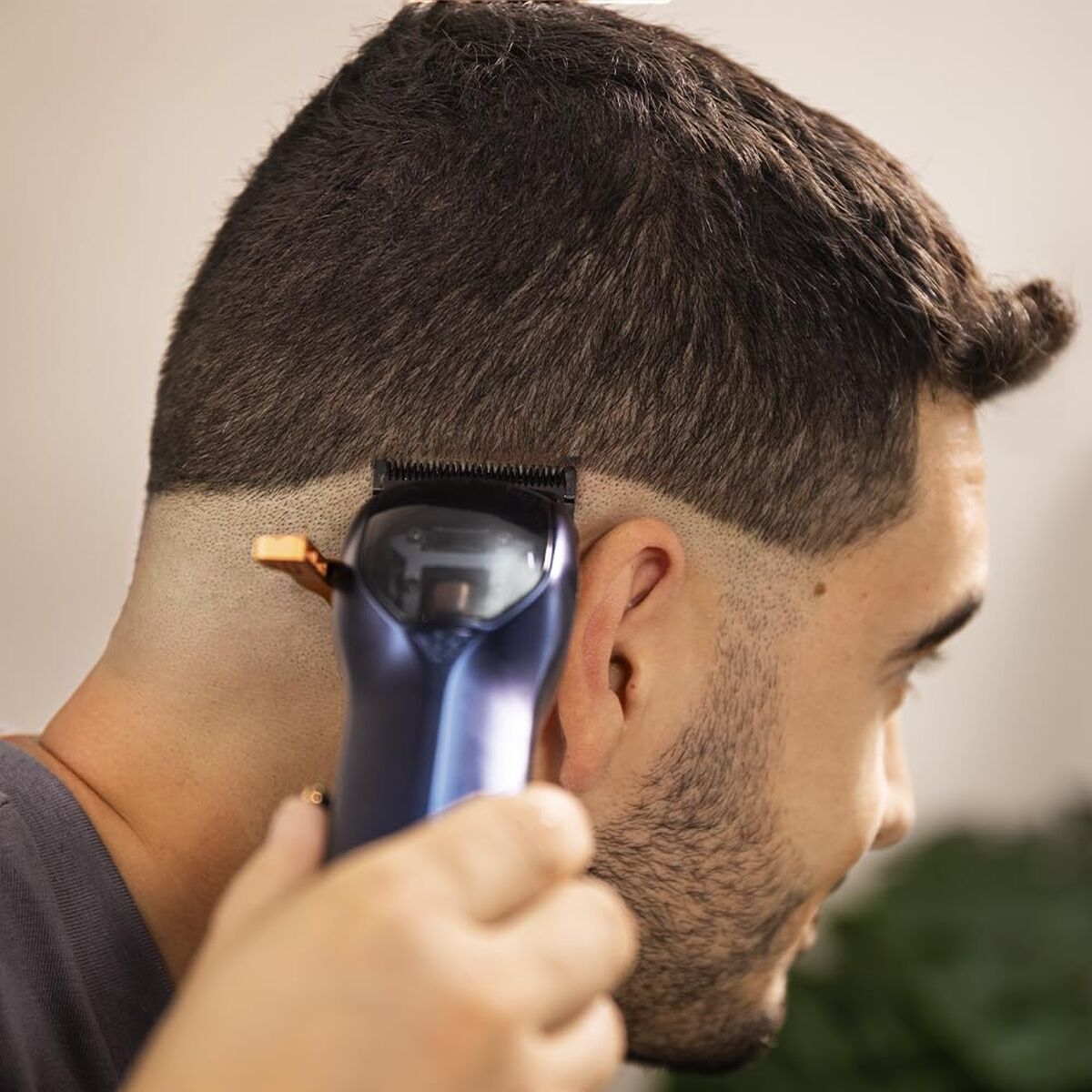 V3H3DEB8318E7505298A684E73C1D3C7F82R7562403P5