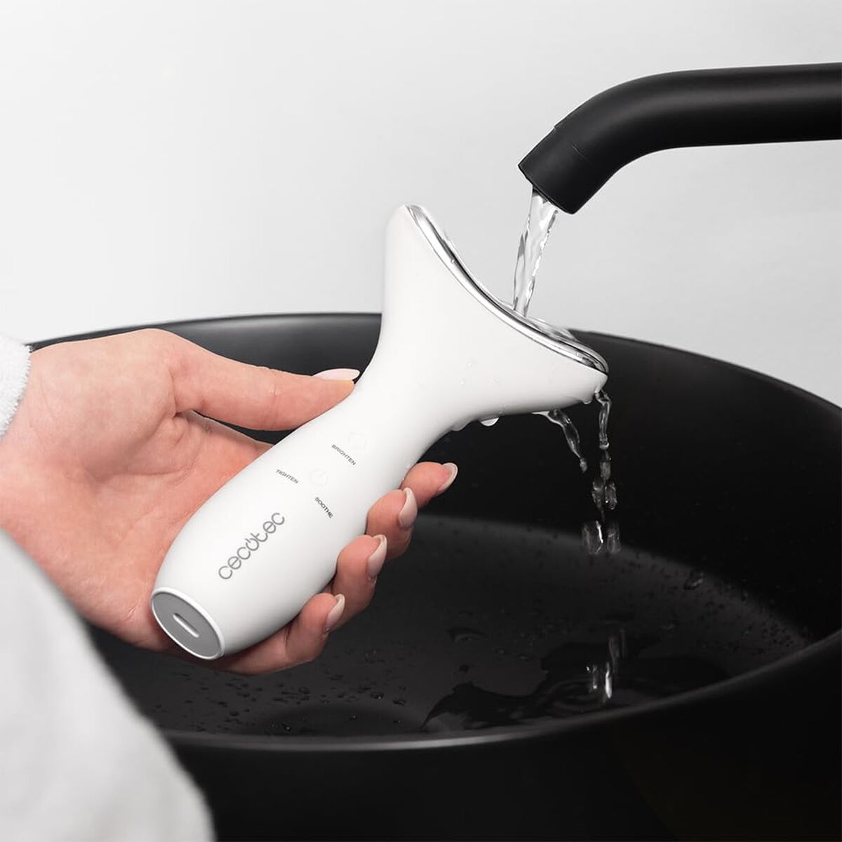 V2H66E56AD88736ECEC9696F6562AF3E060R7646517P4