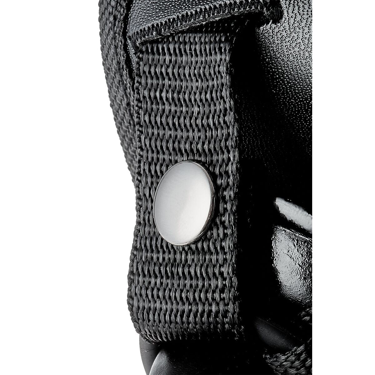 V6H109653042F3D0569651C9E8EB086DDA7R4916615P6