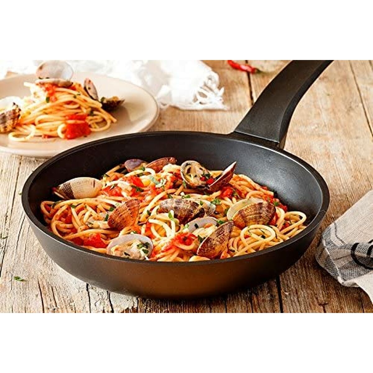 Wok Pfanne BRA Sartén Efficient Schwarz Aluminium Ø 24 cm - AWK Flagship