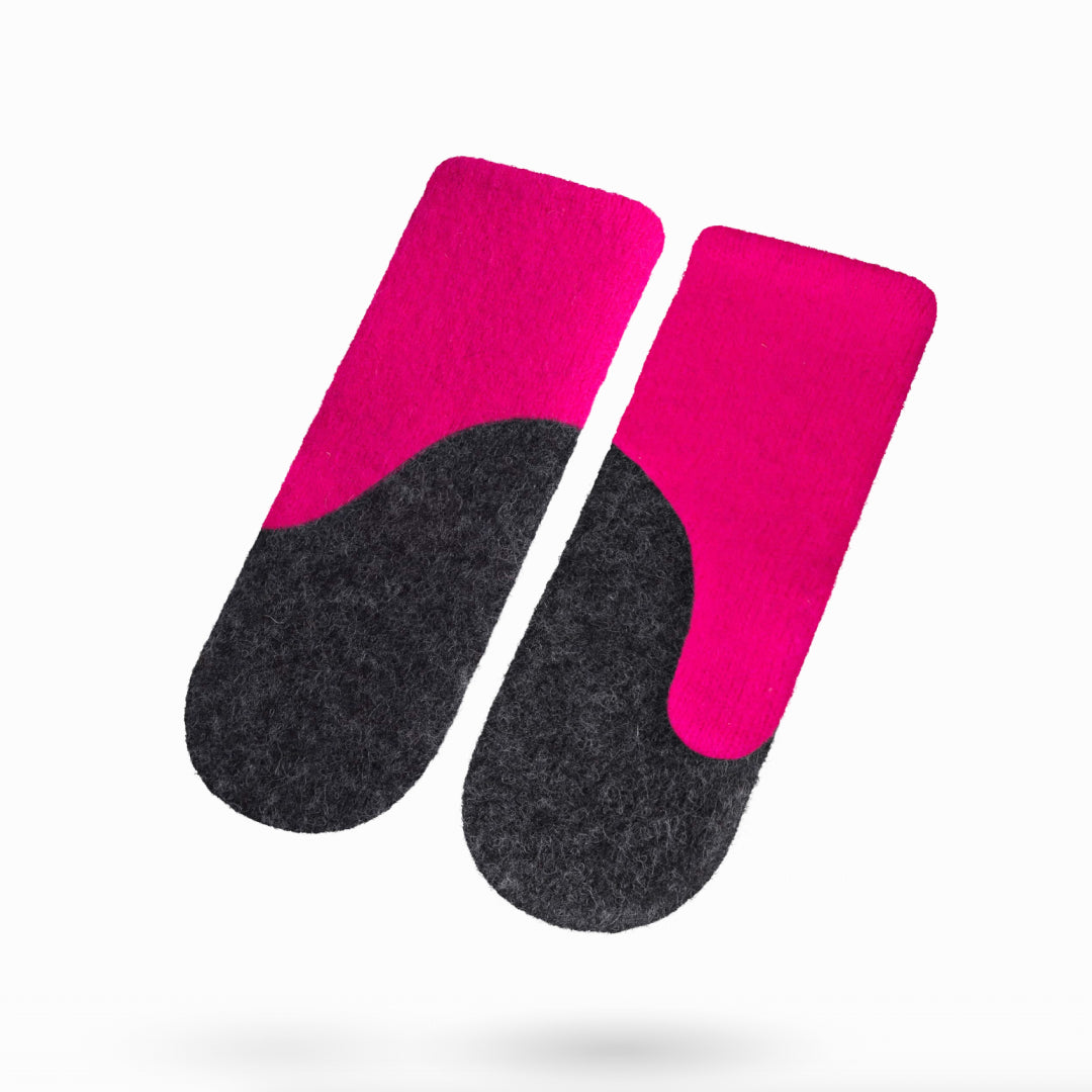 Gefilzte Wollhandschuhe – Neon Rosa & Dark Grau – Detailansicht 1
