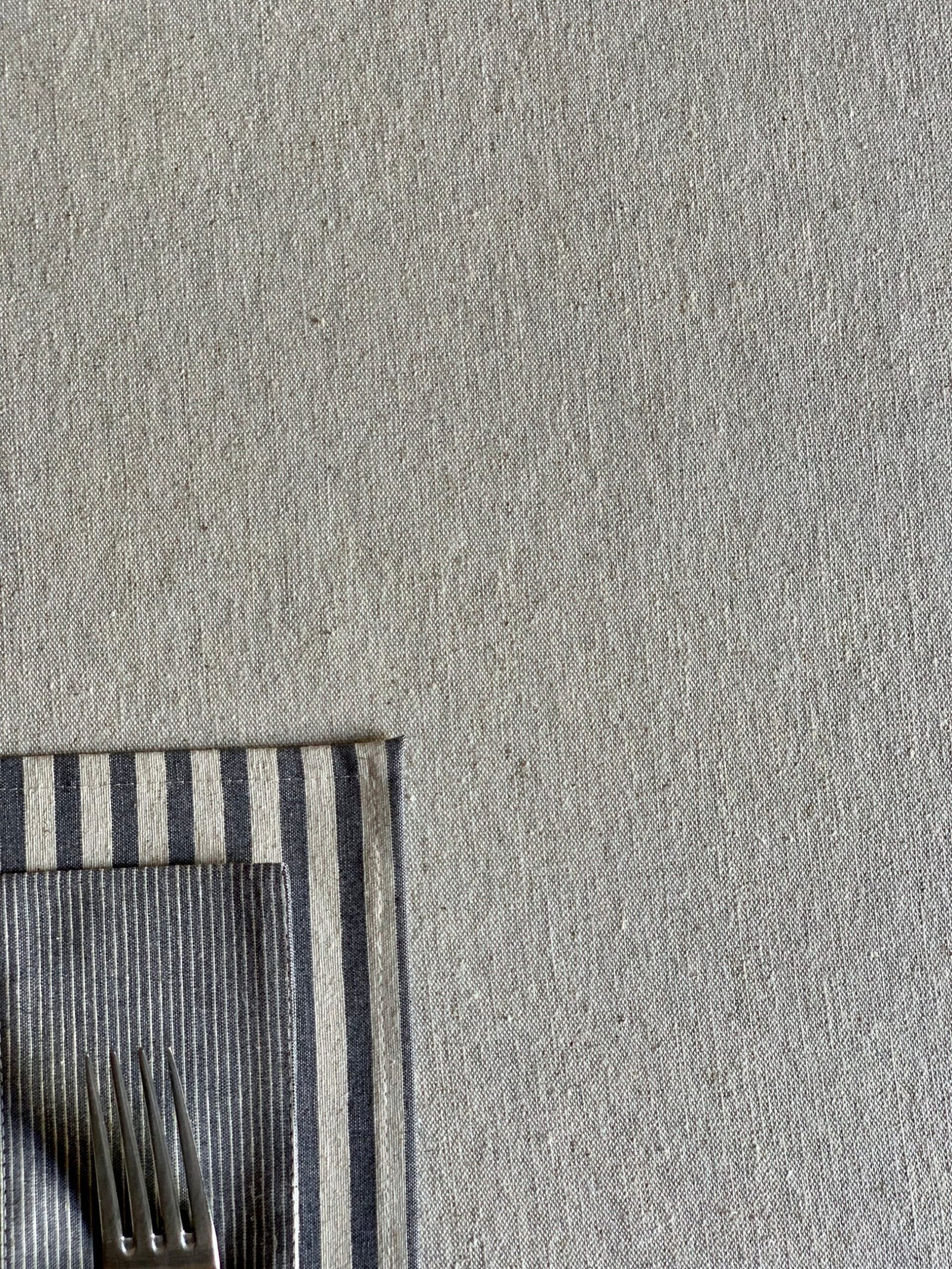 Rechteckige Tischdecke aus recyceltem Stoff – Nord 2 – Produktansicht 2