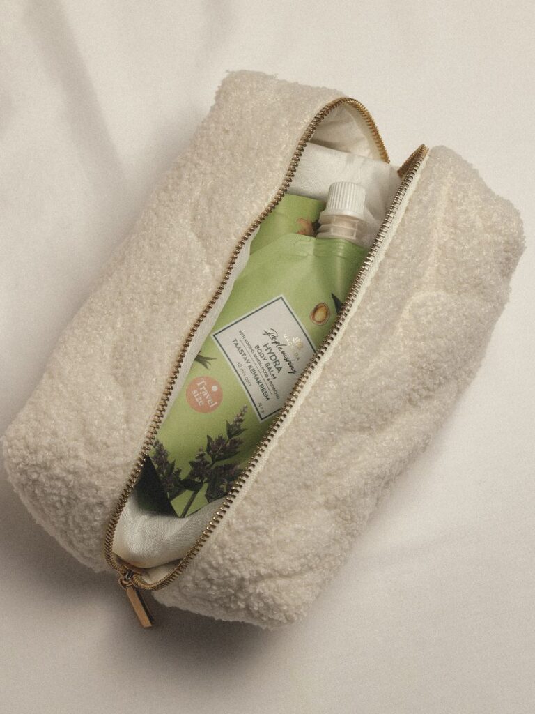 Magrada X Lauren: Regenerierender Körperbalsam, Reisegröße 100 ml – Produktansicht 3
