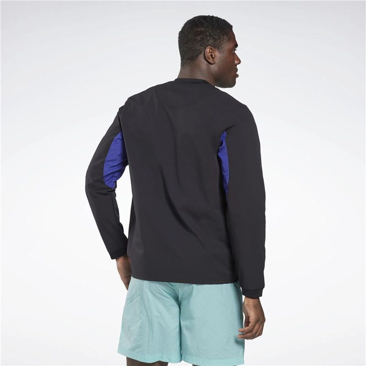 V2H7A4D2D4BC0C4C0400A629E75A2827DA4R7663270P3