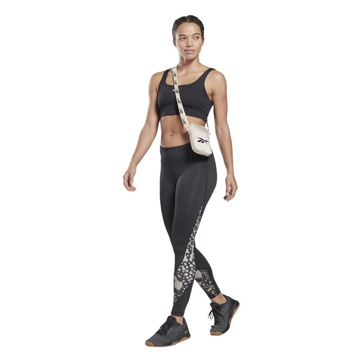 V2HB1B0E84303C7CE8AF8A93F55F24FDF7BR7688425P4