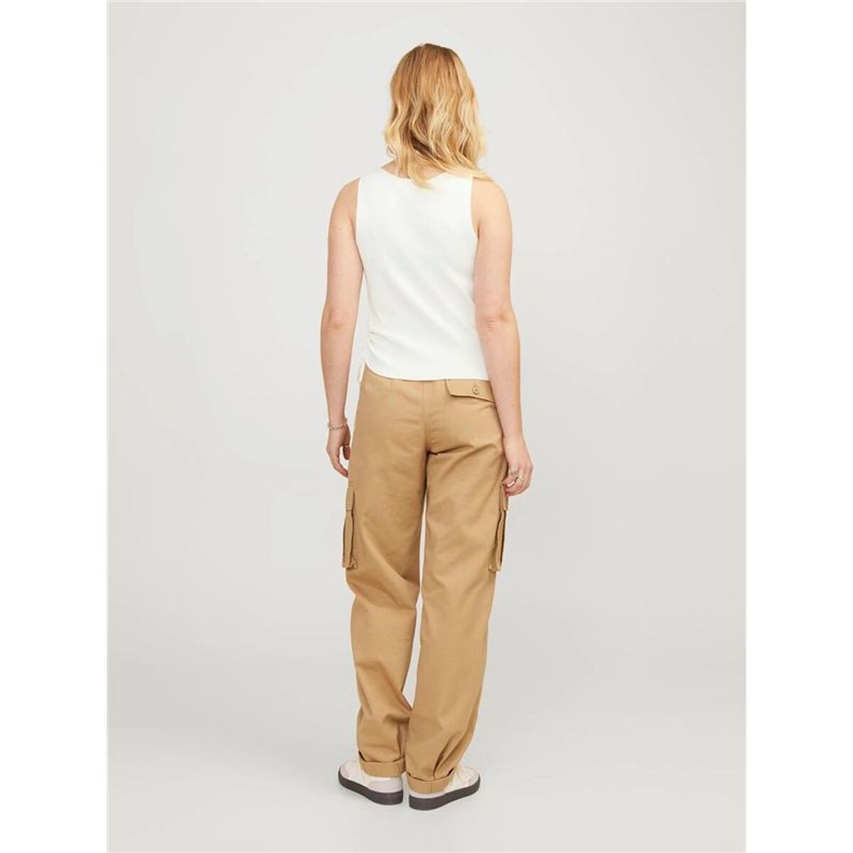 V2H072AF583D5655ACFCB02FE1935C88263R7689181P4