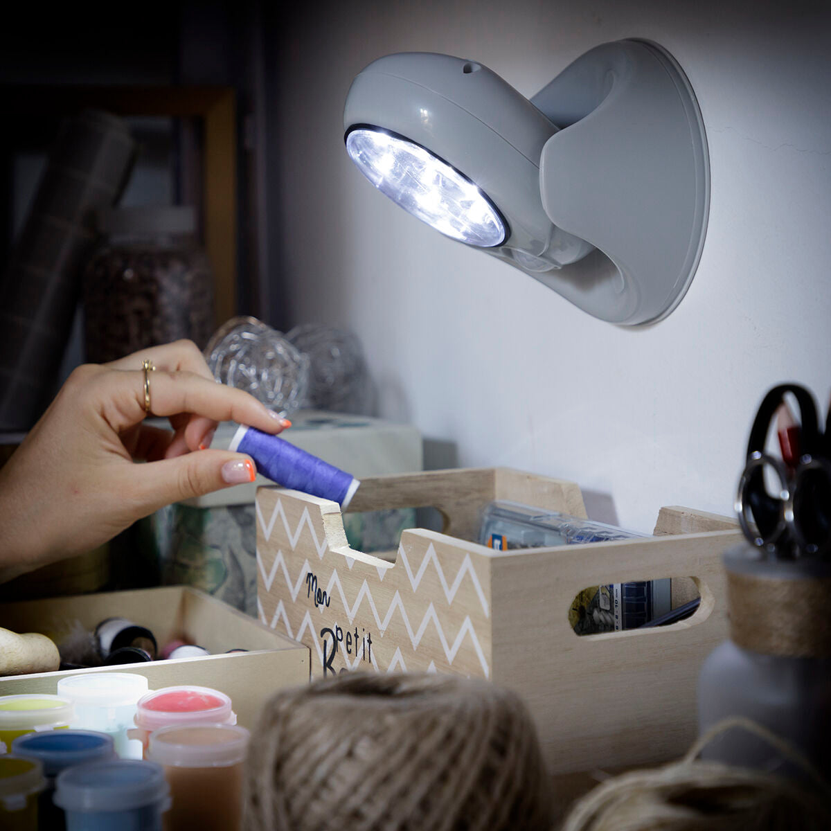 InnovaGoods® LED-Lampe mit Bewegungssensor Lumact 360º, mit 360 Grad LED-Licht und kompaktem Design. Nachtlicht, ideal für Zuhau