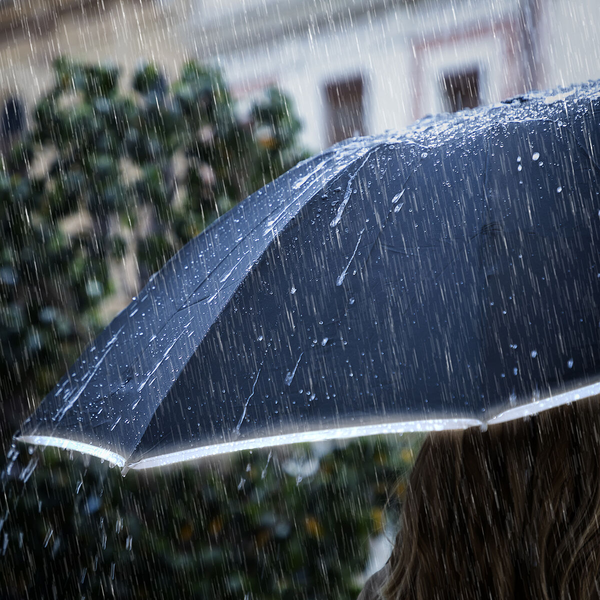 Regenschirm mit umgekehrter Faltung und mit LED Folbrella - AWK Flagship