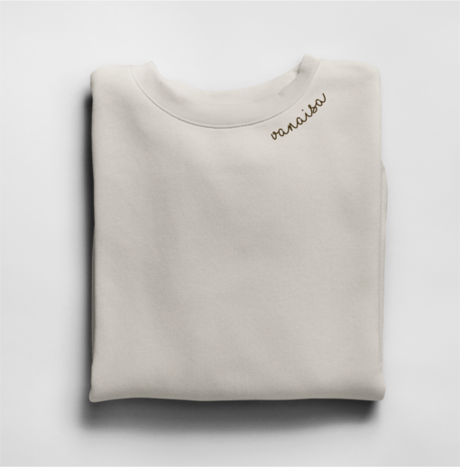 Bio-Baumwoll-Sweatshirt mit besticktem Kragen "Vanaisa" (EE) – Detailansicht 4