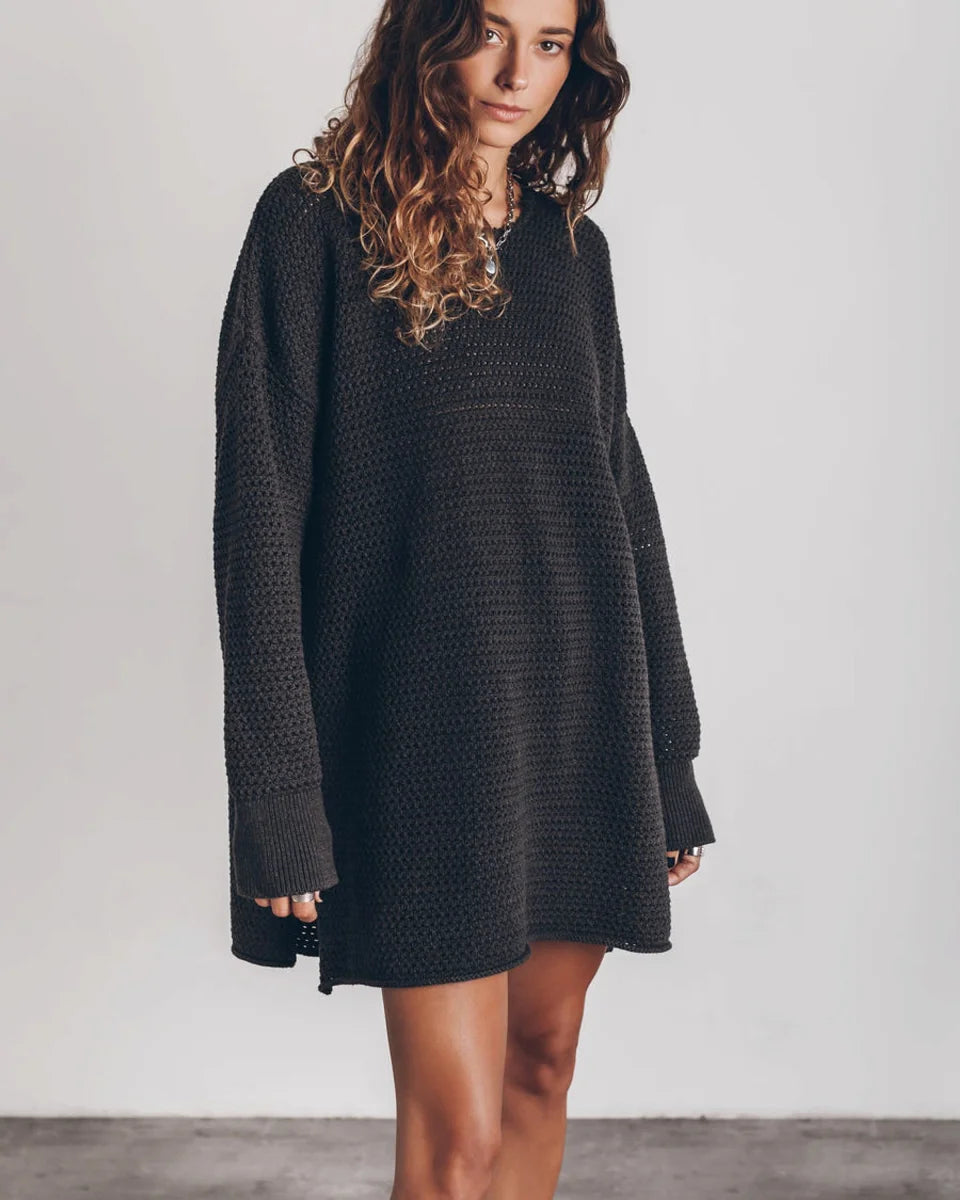 A.1 Damen Strickkleid mit Zopfmuster