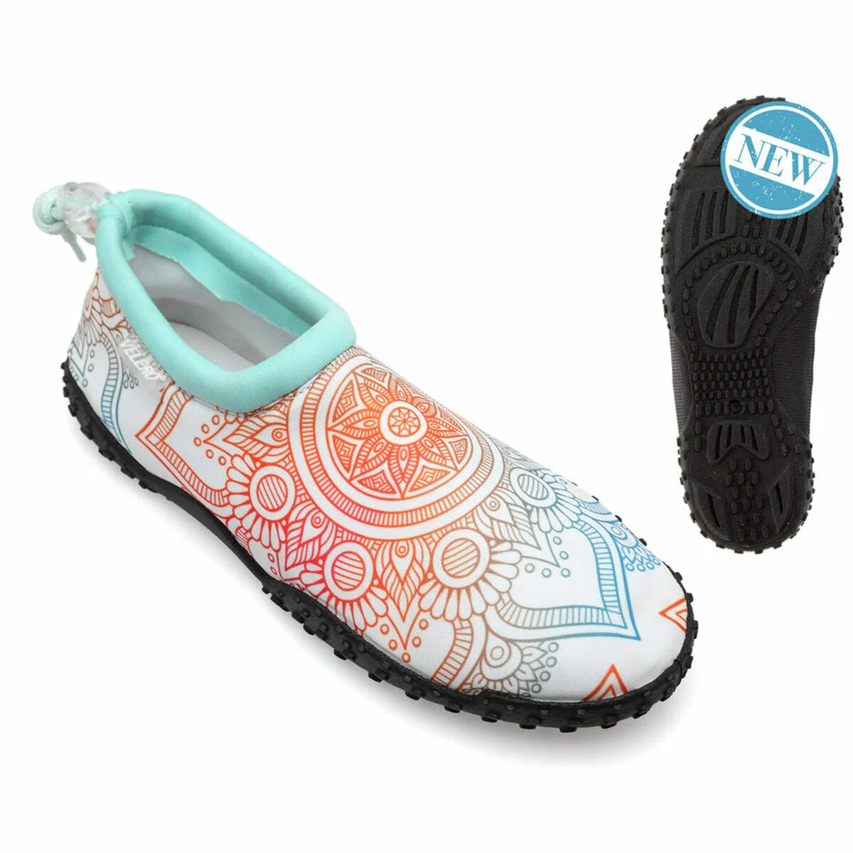 Weiße Mandala Neoprenschuhe mit farbigem Muster und schwarzer Sohle