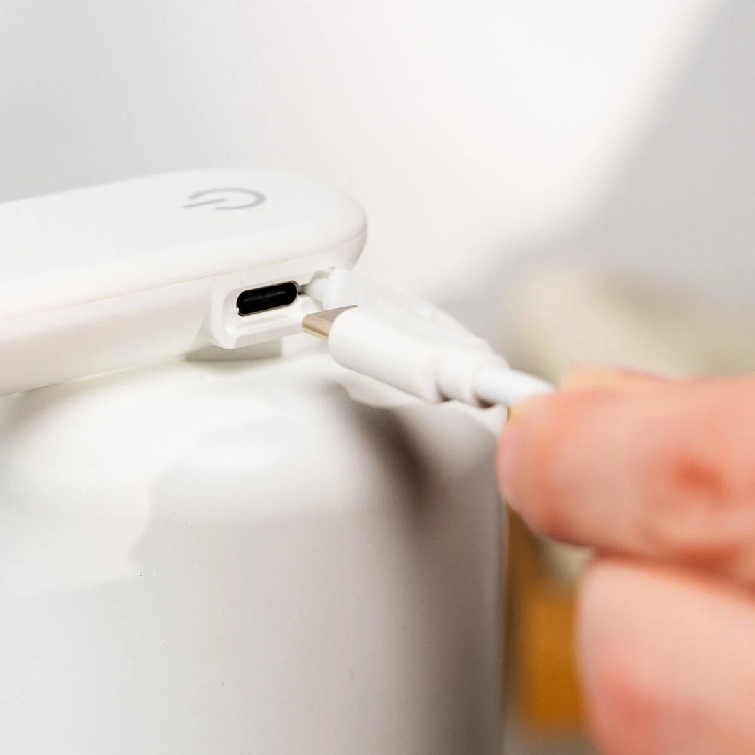 Automatischer Schaumseifenspender Bitefom, 350 ml – Detailansicht 5