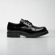 Schuhe Schwarz – Lackleder