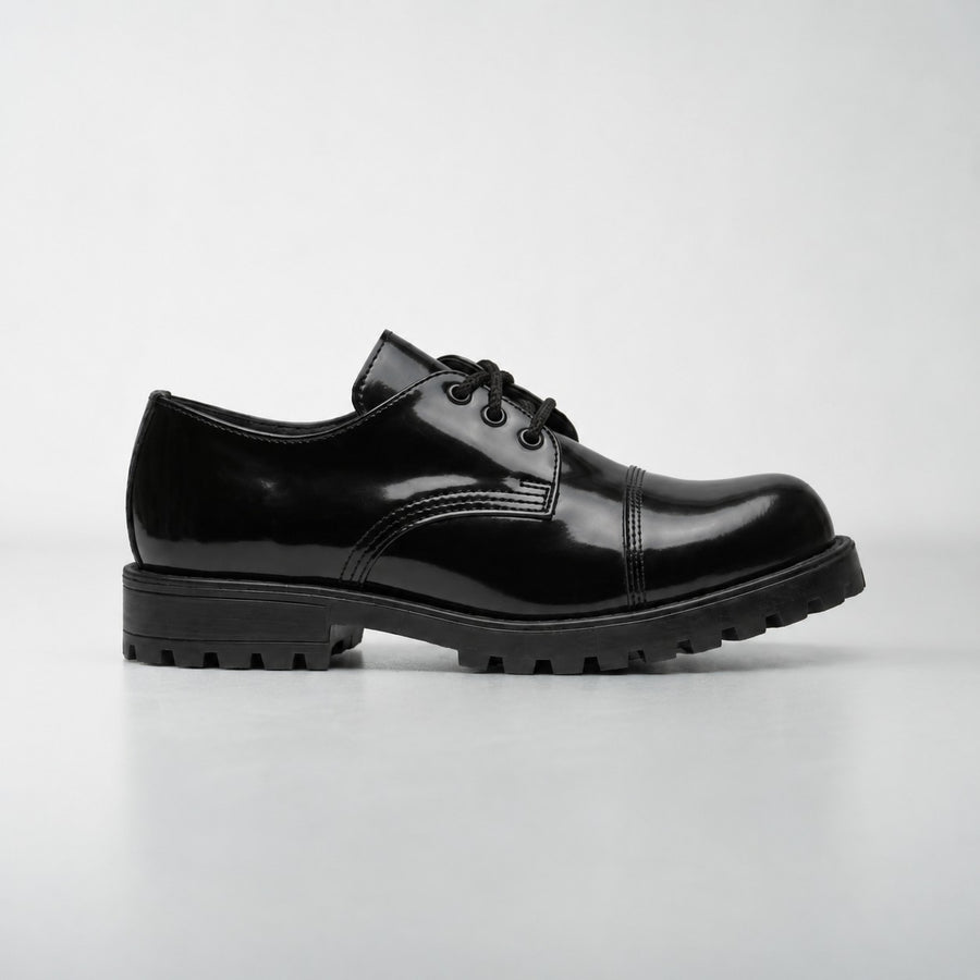Schuhe Schwarz – Lackleder