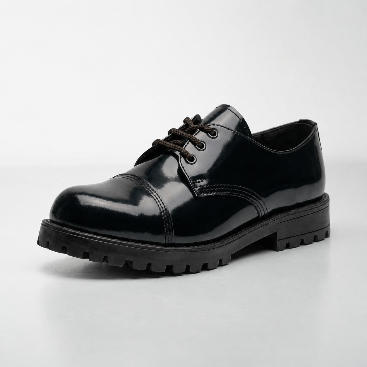 Schuhe Schwarz – Lackleder – Produktansicht 2