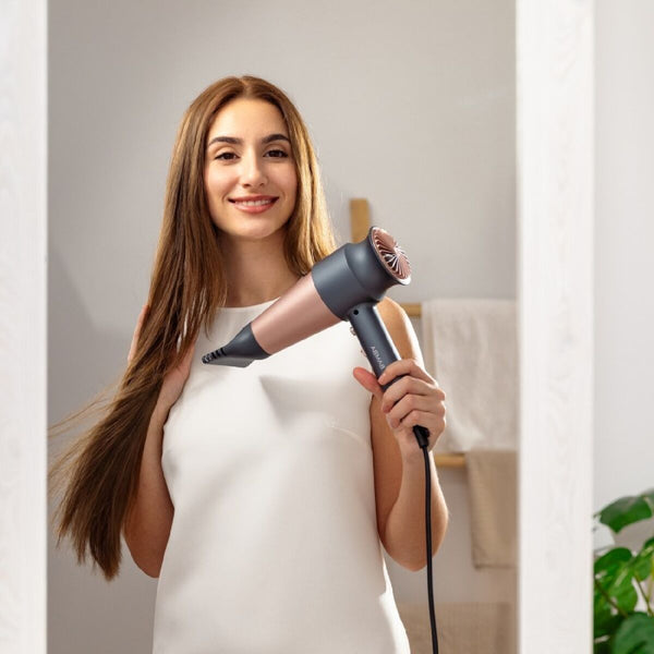 Cecotec Föhn mit ionischer Funktion für glattes Haar - Neuheiten