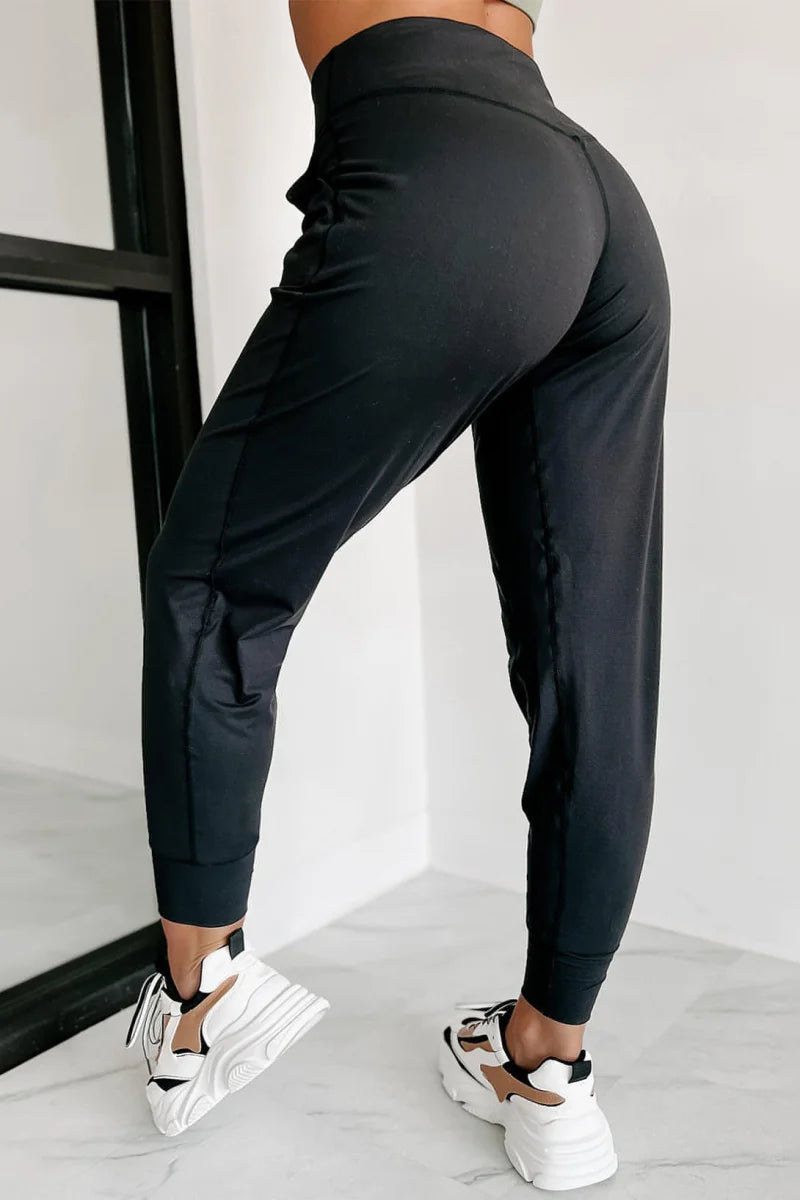 Damen High-Waist Jogginghose mit Taschen – Detailansicht 1