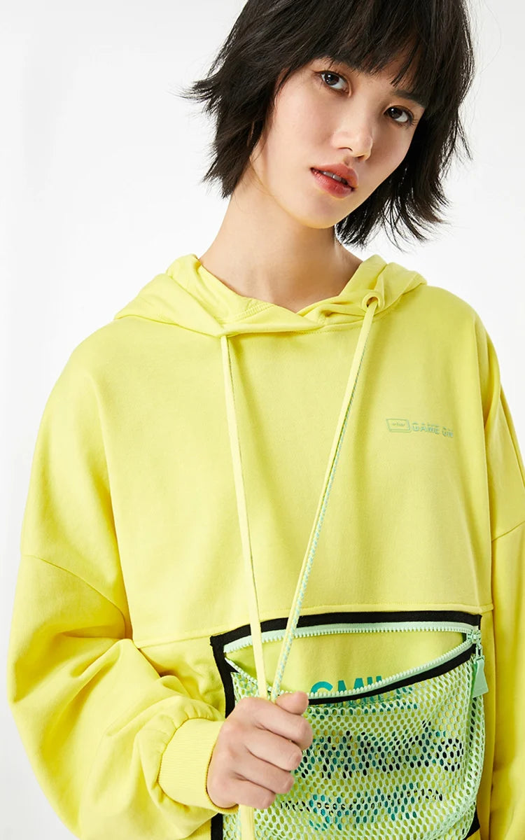 Damen Hoodie mit Mesh-Detail & Schriftzug