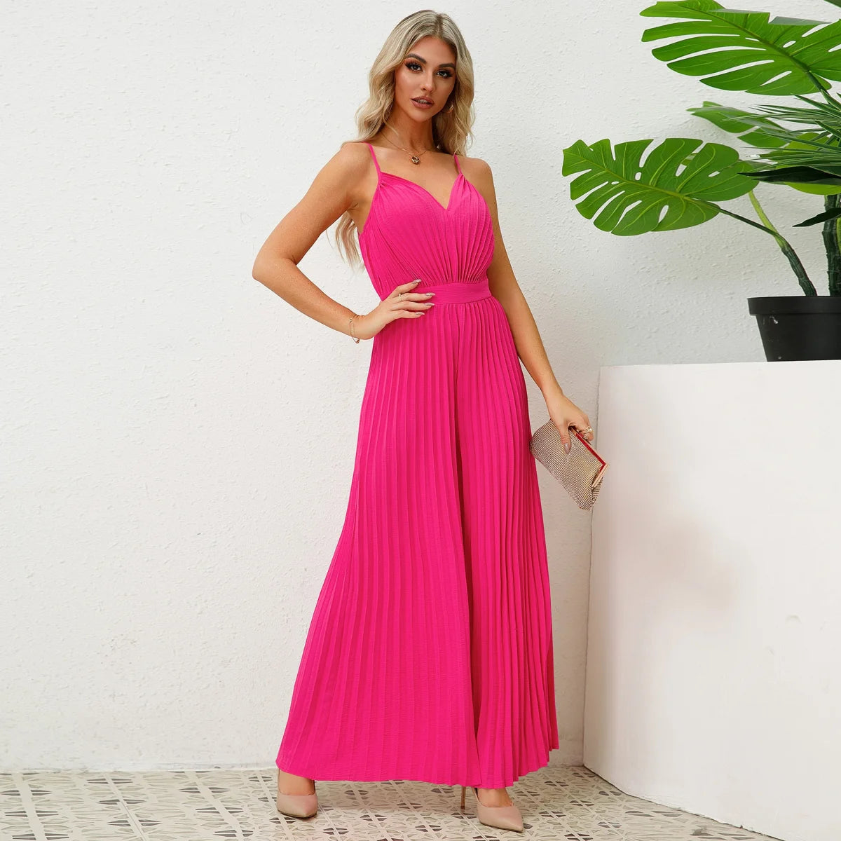 Damen Plissee-Jumpsuit mit V-Ausschnitt – Produktansicht 3