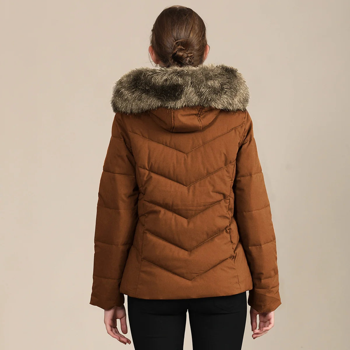 Damen Steppjacke mit Baumwollwattierung – ausgewählte Produktansicht
