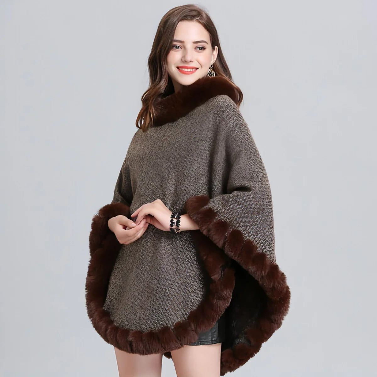 Damen Strickjacke locker geschnitten – Produktansicht 4