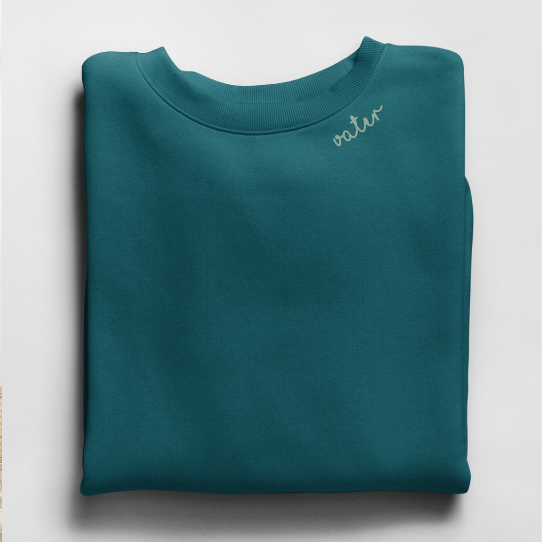 Bio-Baumwoll-Sweatshirt mit besticktem Kragen "Vater" (DE) – Detailansicht 3