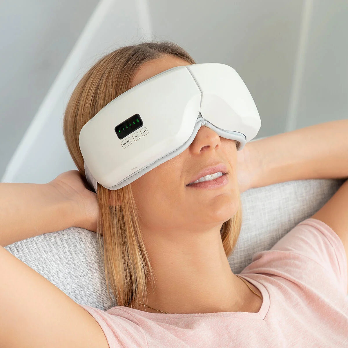 Eyesky Augenmassagegerät 4-in-1 das beim Einschlafen