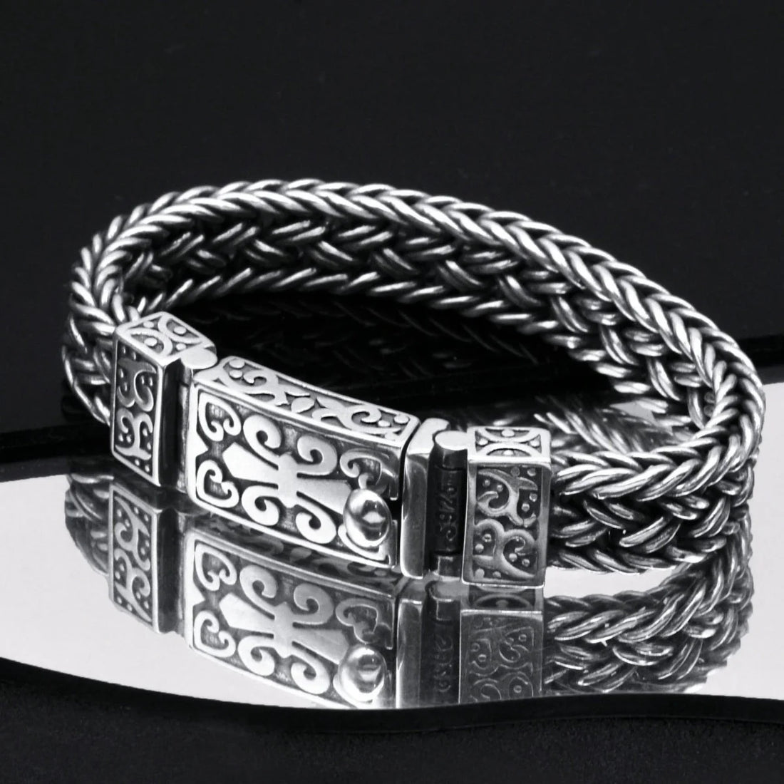 Herren breites Flechtarmband im Vintage-Look – Detailansicht 4