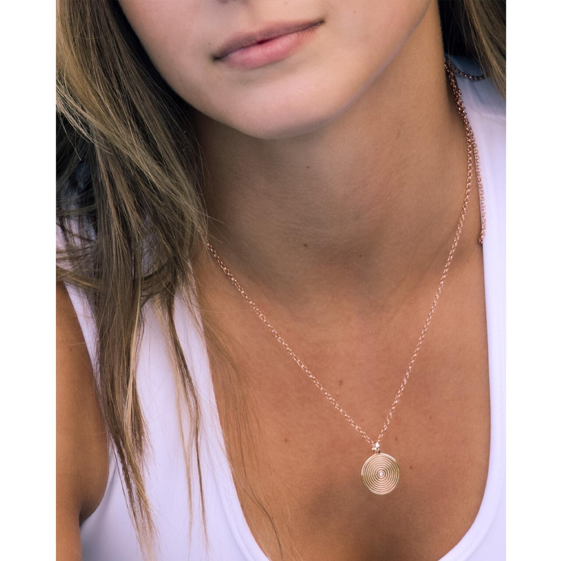 Illumi Infinity Pendant Halskette – Detailansicht 3