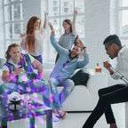 InnovaGoods Aufladbarer LED-Projektor mit Lautsprecher