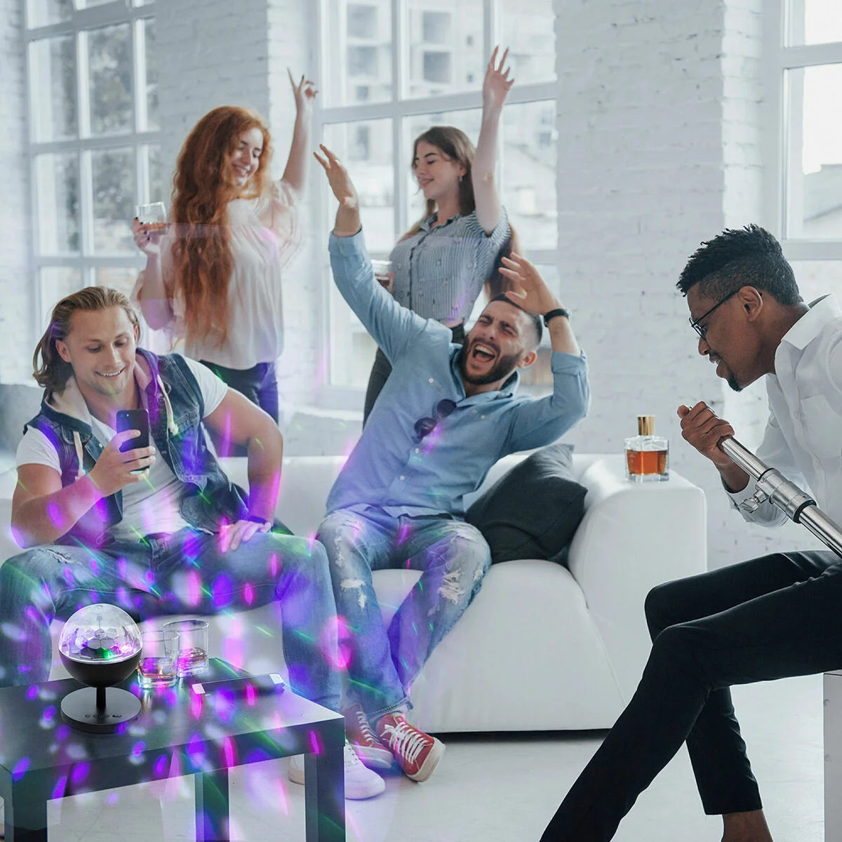 LED-Lichtprojektor Istarlyt mit Lautsprecher – Produktansicht 5