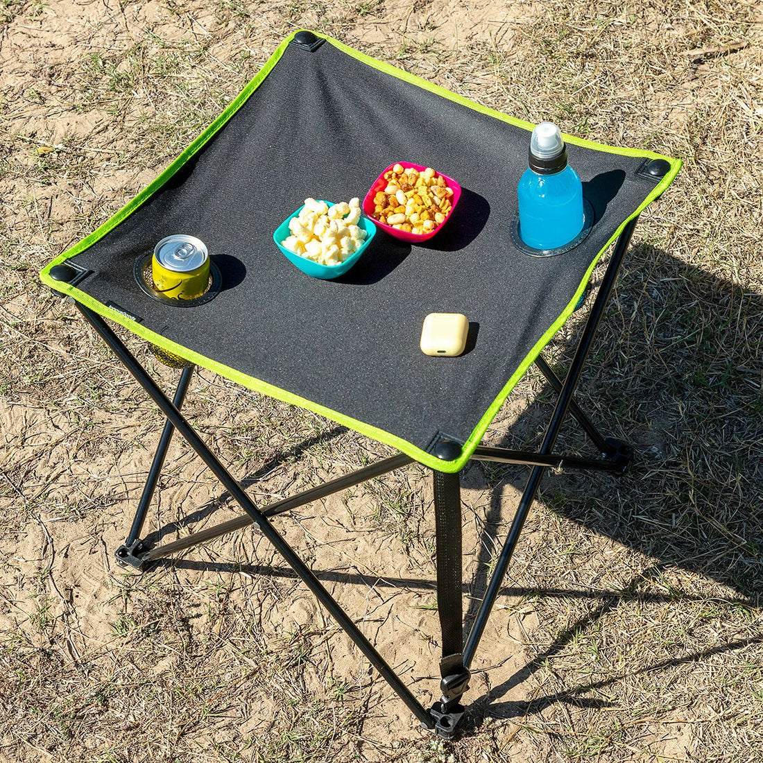 Klappbarer Campingtisch aus Textil mit Hülle Cafolby – Detailansicht 4