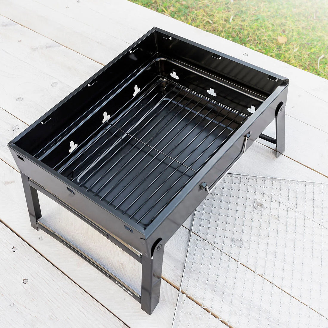 BearBQ klappbarer Holzkohlegrill – Detailansicht 5