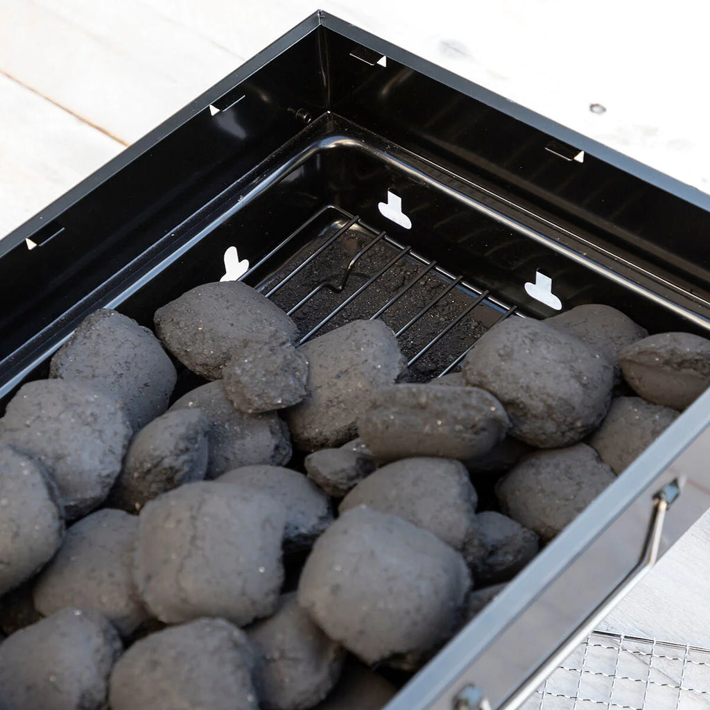 InnovaGoods Klappbarer tragbarer Grill für Holzkohle