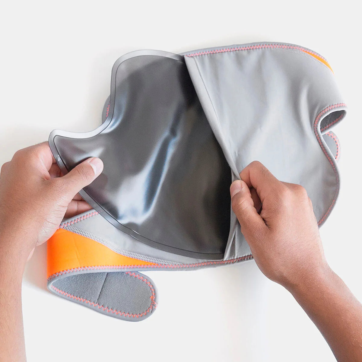 Kniebandage mit Wärme und Kälte Gelkissen – Produktansicht 3