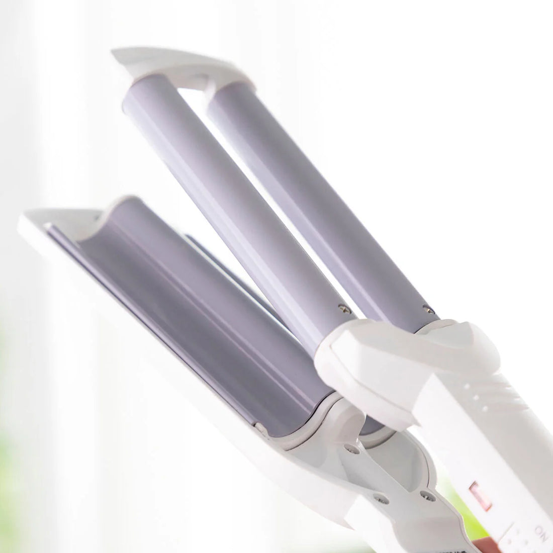 Lockenstab aus Keramik Wavio  55 W – Detailansicht 5