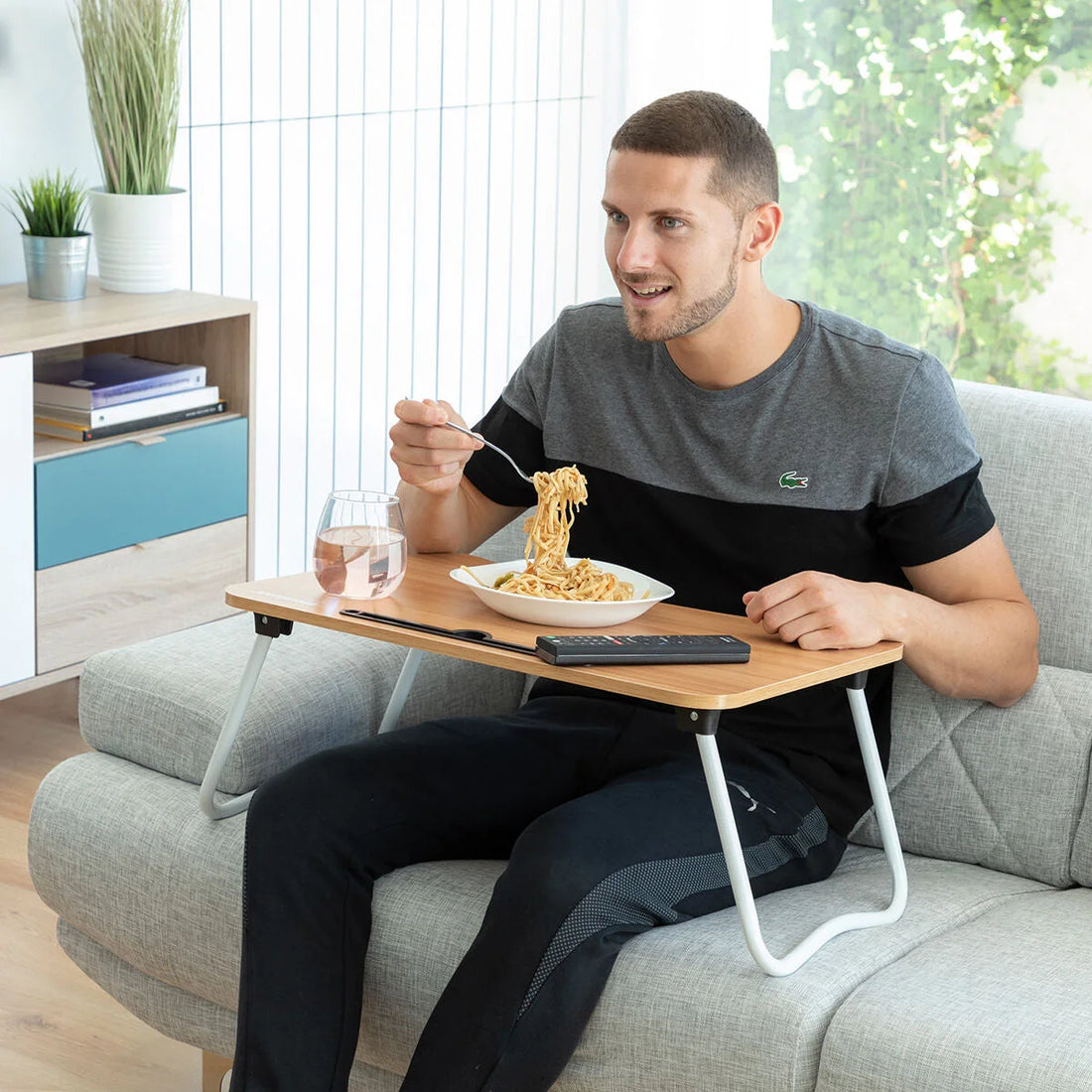 Klapptisch Muvisk für Bett und Sofa – Detailansicht 2