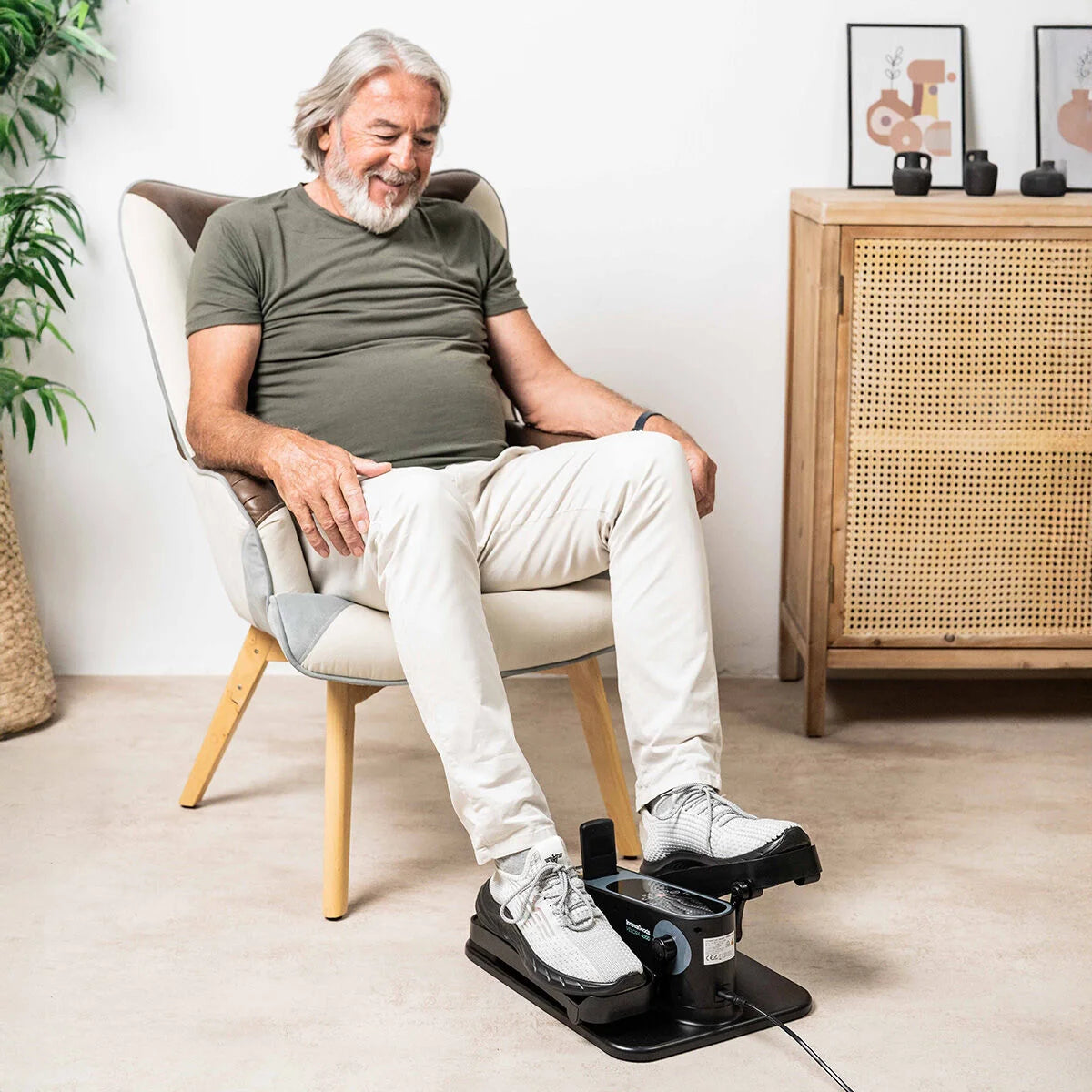 InnovaGoods Mini Elektrischer Ellipsentrainer