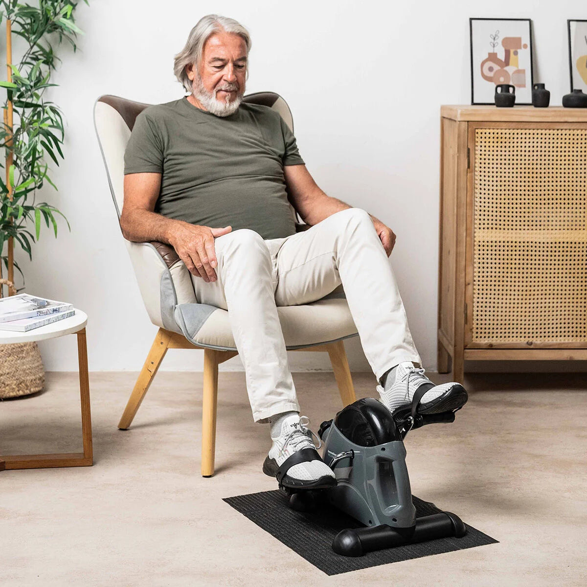 Velora 2100 Pedaltrainer für Arme und Beine