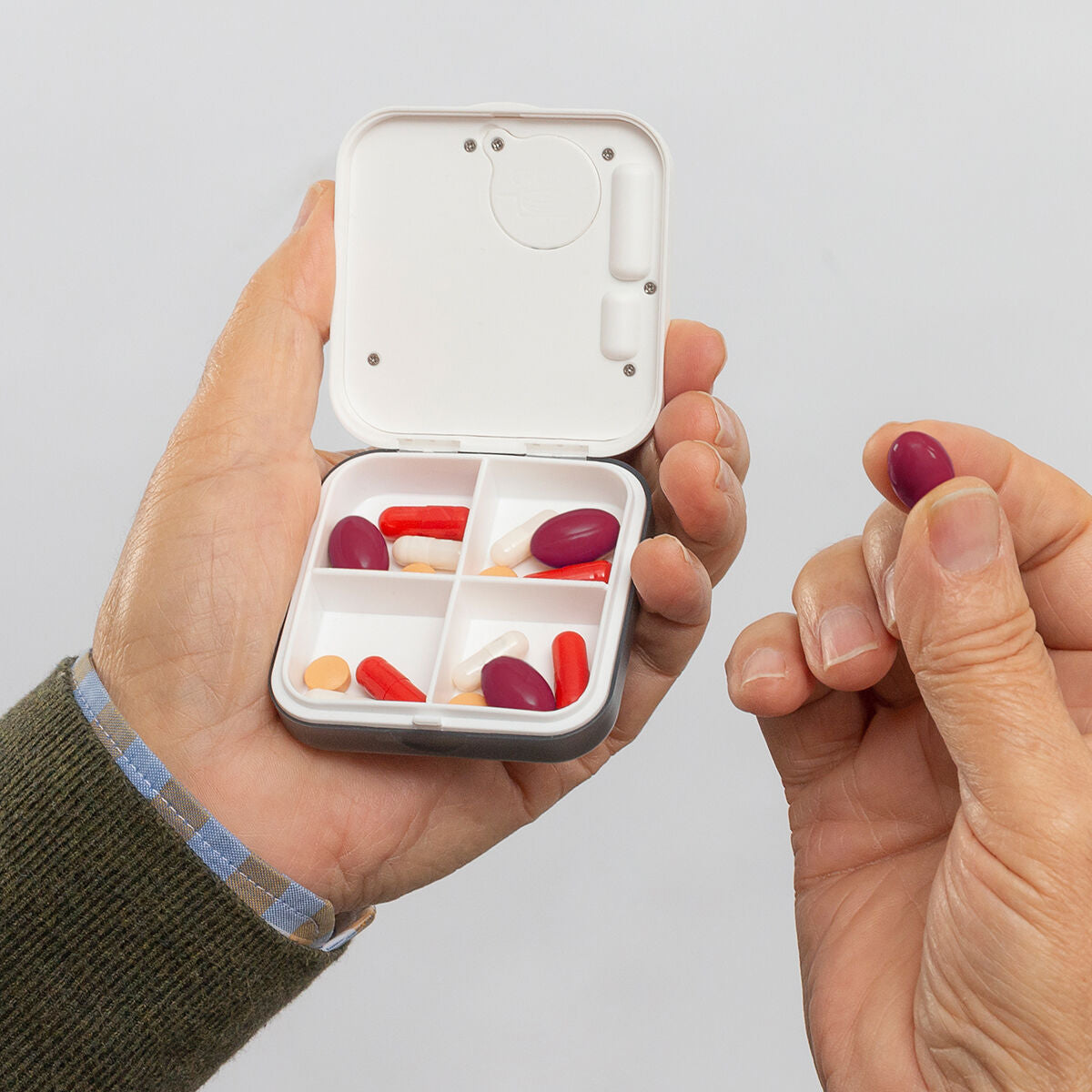 InnovaGoods Pillendose – Elektronisch Intelligent Kompakt