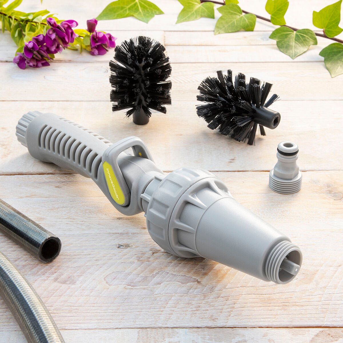 InnovaGoods Rotierende Bürste für die Düse