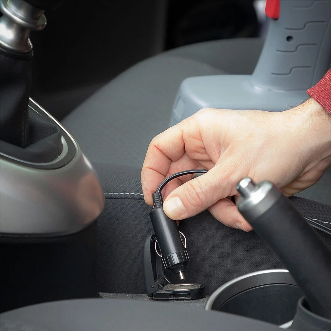 Tragbarer Luftkompressor mit LED Airpro+ – Detailansicht 5