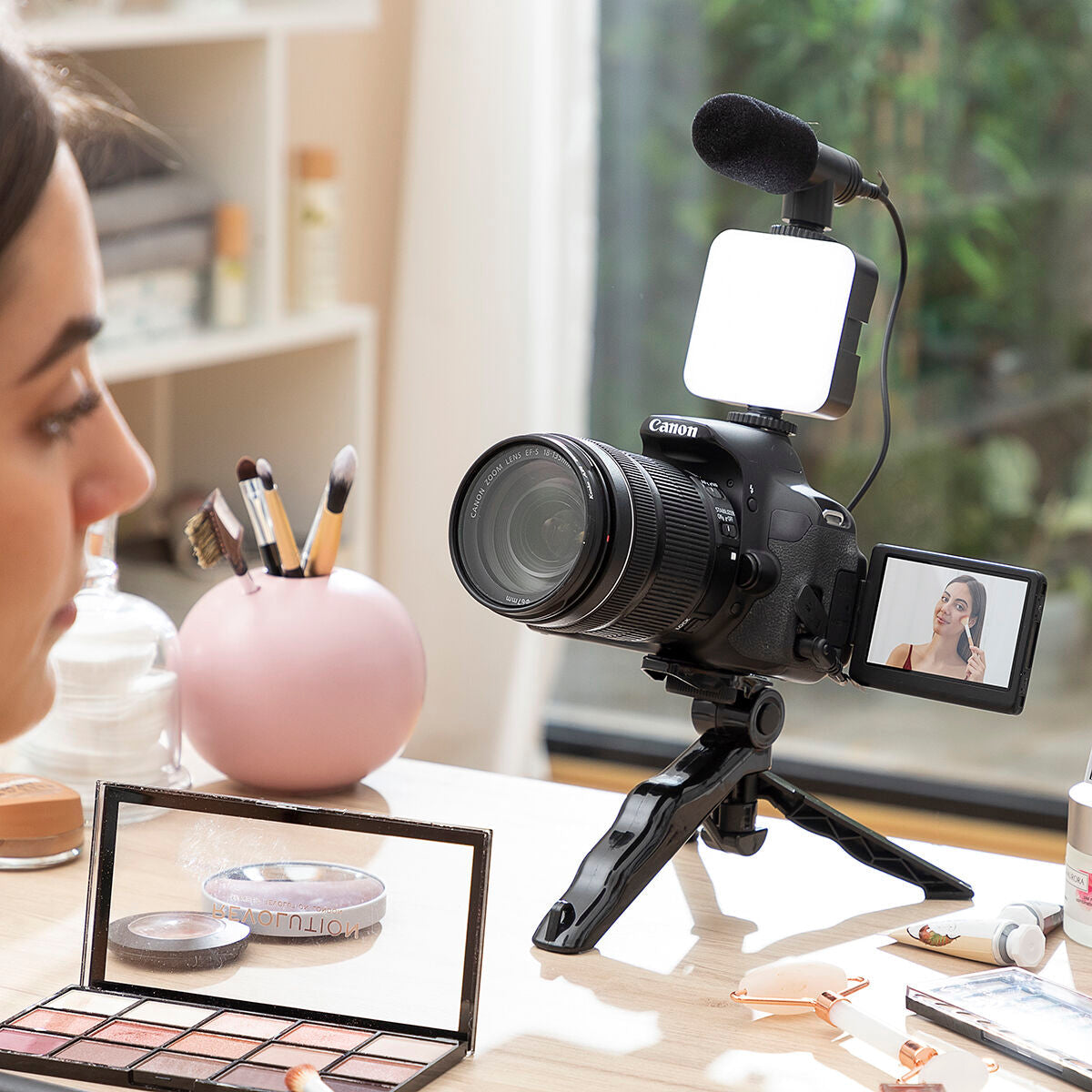 InnovaGoods Vlogging Kit mit Licht und Mikrofon