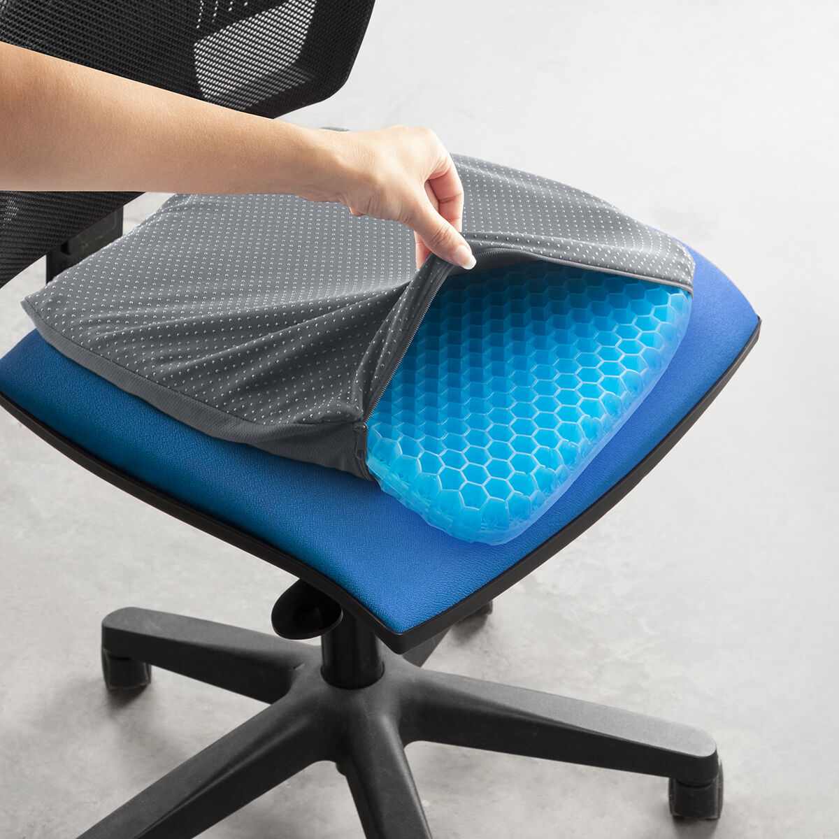 InnovaGoods Wabenförmiges Gelkissen – Ergonomisch Grau