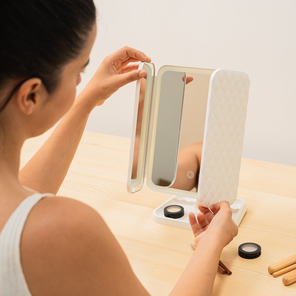 InnovaGoods Wiederaufladbarer Schminkspiegel mit LED