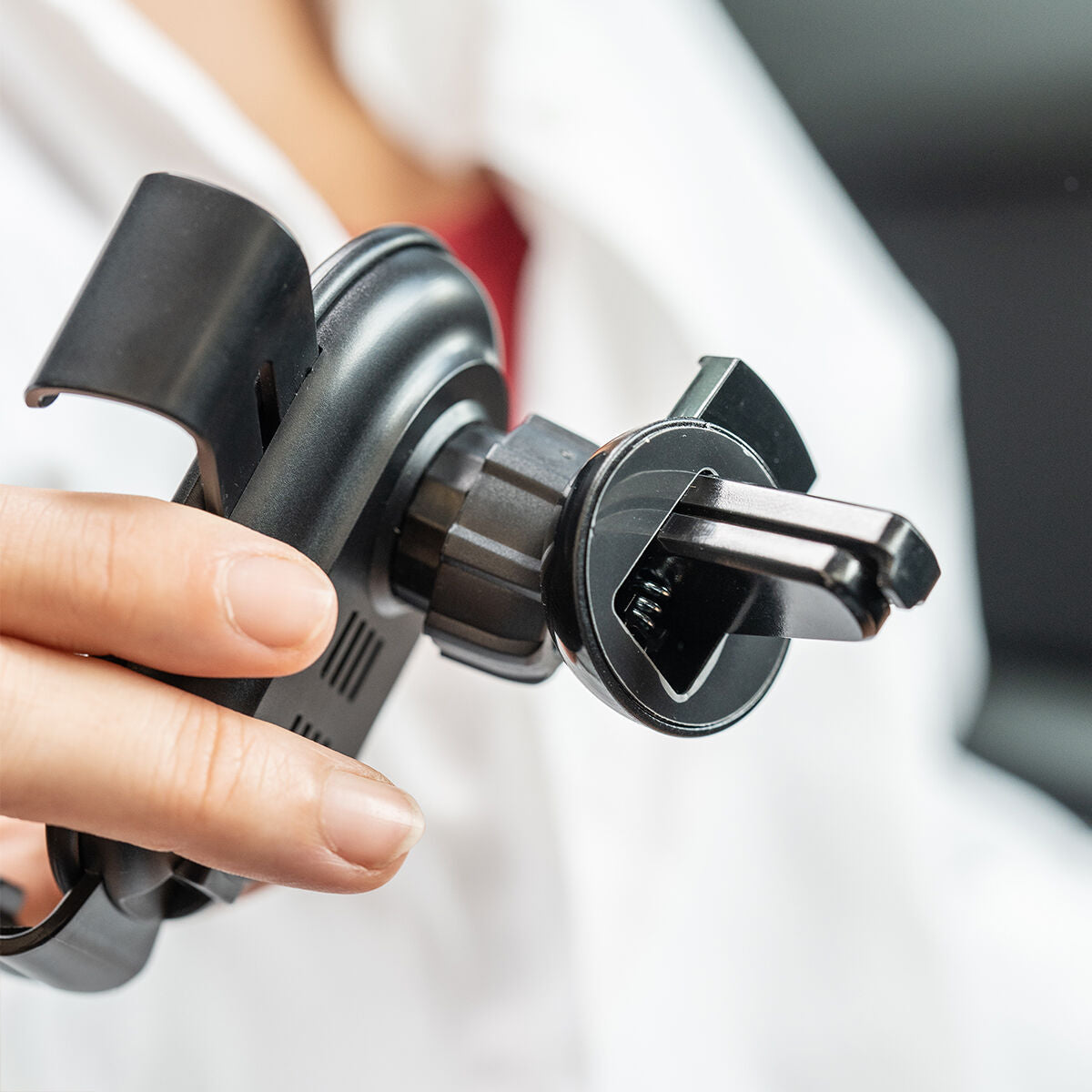 Kabellose KFZ-Handyhalterung Schnellladegerät Chakar - Neuheiten